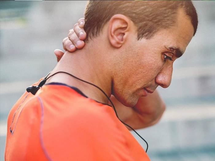 محدود کردن فعالیت‌های جسمانی بعد از گردن درد